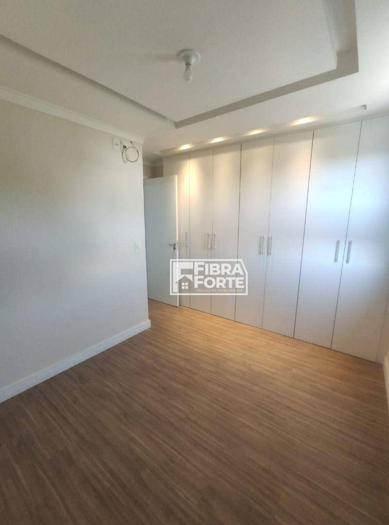 Apartamento à venda com 3 quartos, 75m² - Foto 8