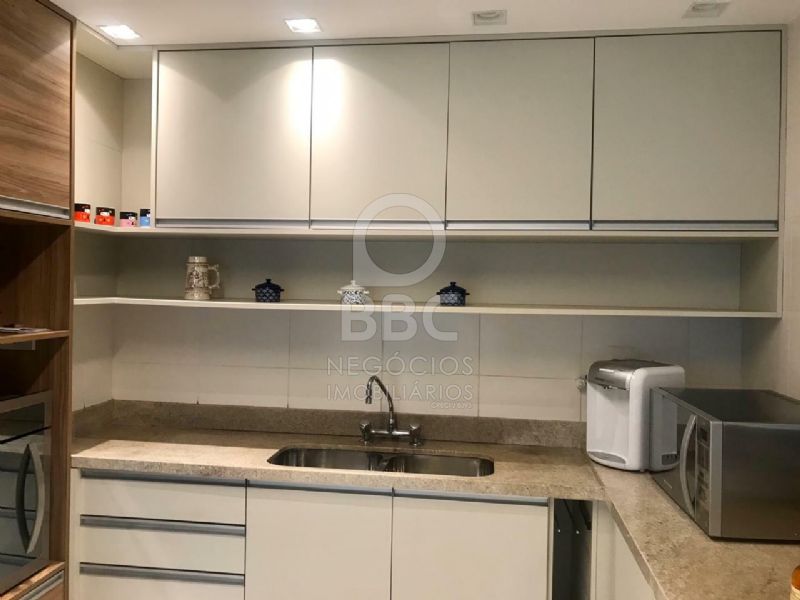 Apartamento à venda com 3 quartos, 234m² - Foto 14