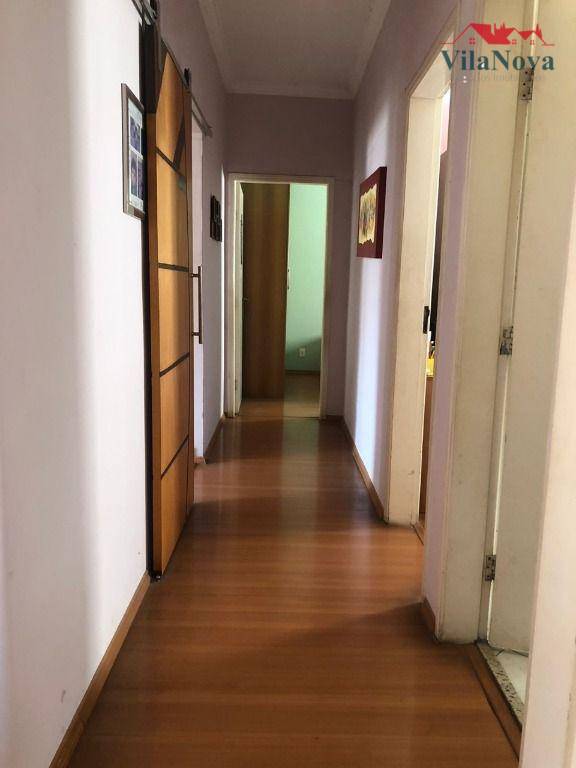 Casa à venda com 3 quartos, 225m² - Foto 7