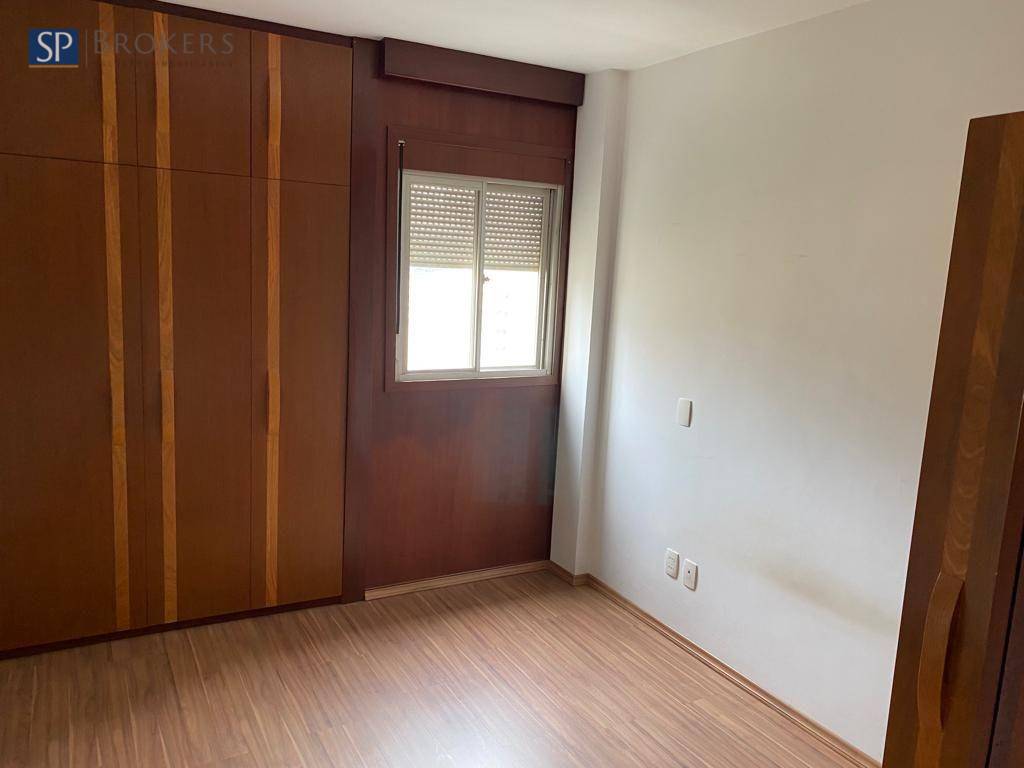 Apartamento à venda com 3 quartos, 84m² - Foto 5