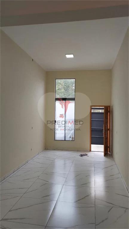 Casa à venda com 2 quartos, 98m² - Foto 1