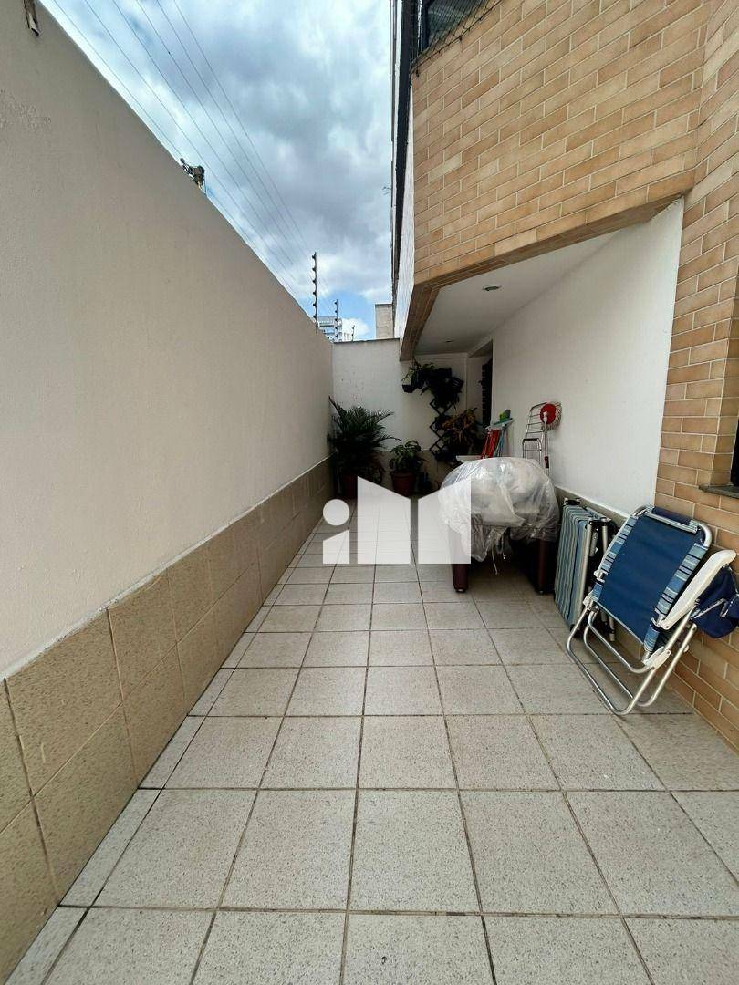 Apartamento à venda com 3 quartos, 130m² - Foto 6