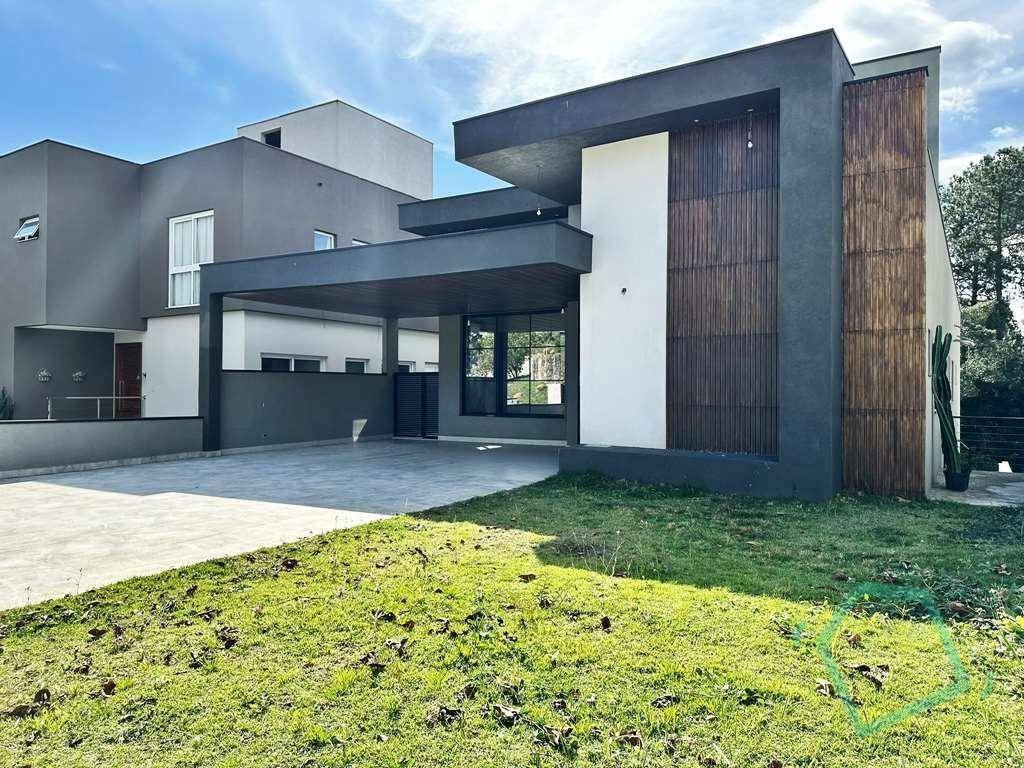 Casa de Condomínio à venda com 5 quartos, 411m² - Foto 1