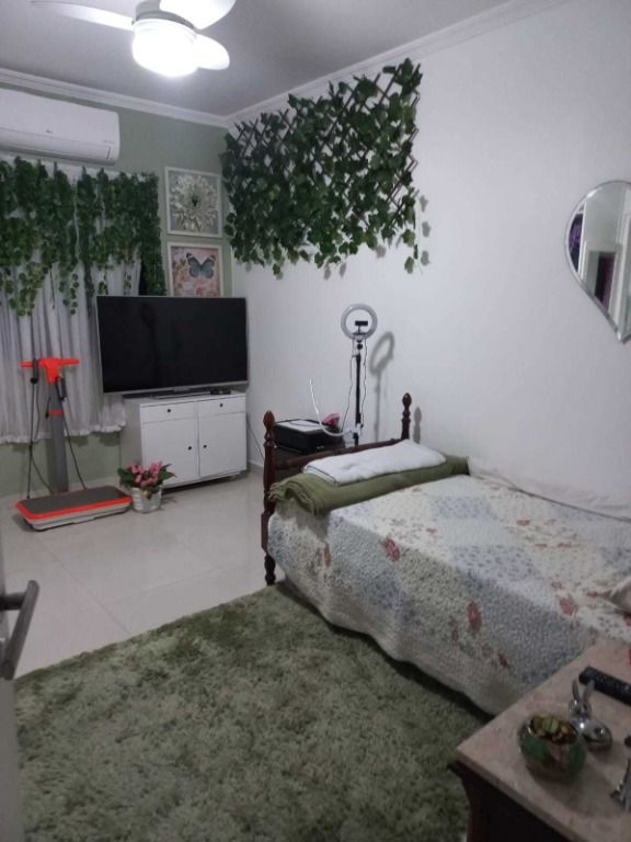 Apartamento à venda com 3 quartos, 118m² - Foto 13