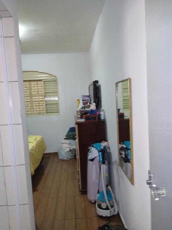 Casa à venda com 3 quartos, 120m² - Foto 2