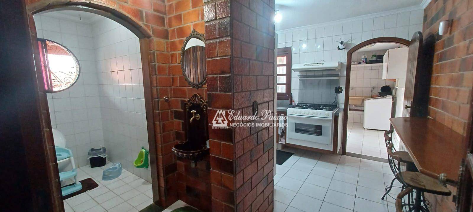 Sobrado à venda com 3 quartos, 209m² - Foto 11