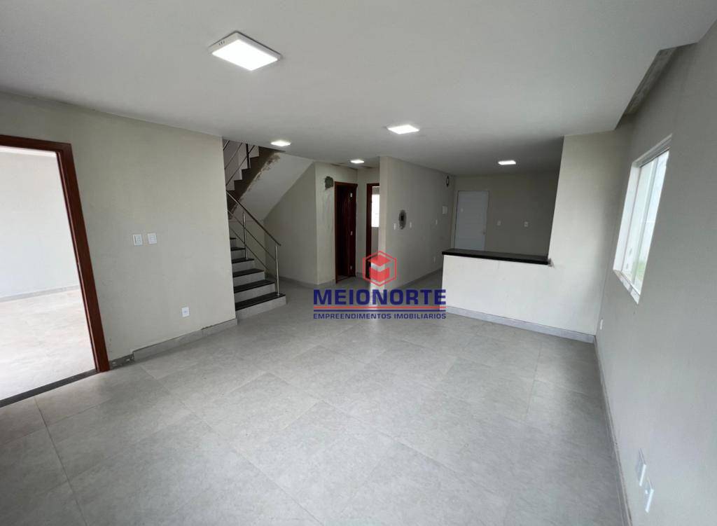 Casa, 4 quartos, 142 m² - Foto 1