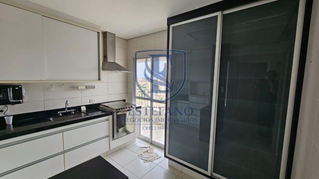 Apartamento à venda e aluguel com 3 quartos, 150m² - Foto 9