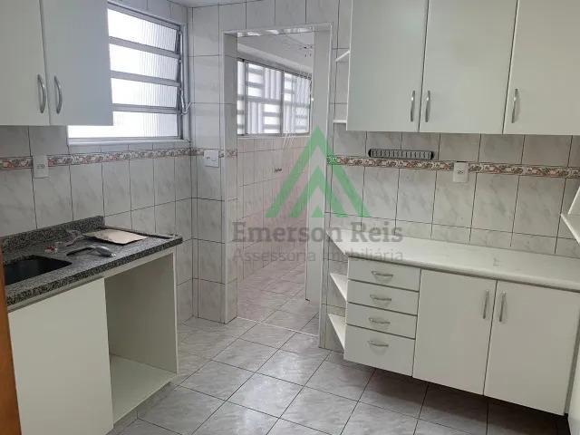 Apartamento à venda com 2 quartos, 80m² - Foto 13