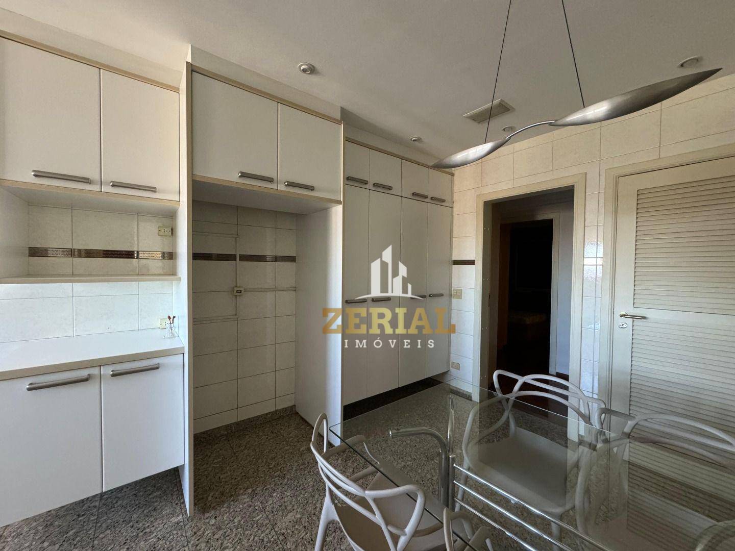 Apartamento à venda com 4 quartos, 250m² - Foto 8