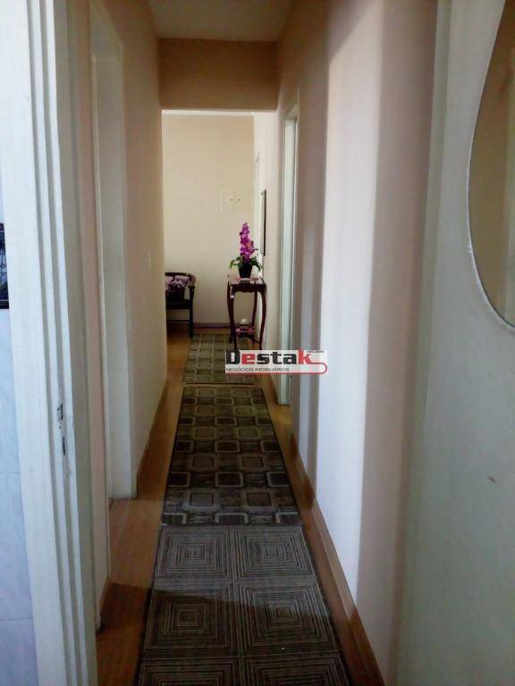 Apartamento à venda com 2 quartos, 70m² - Foto 10