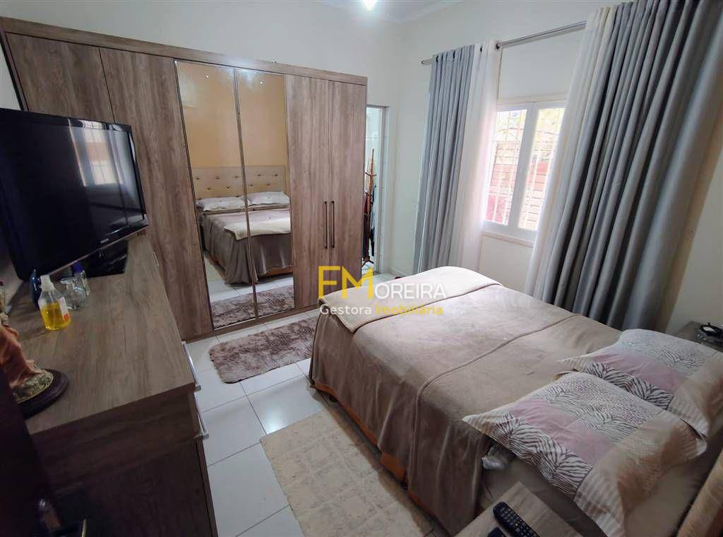 Casa à venda com 3 quartos, 175m² - Foto 24