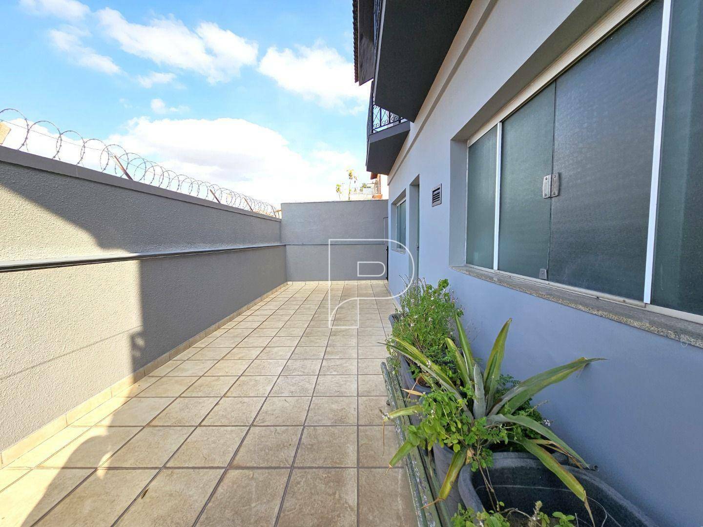 Casa à venda com 4 quartos, 500m² - Foto 45