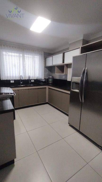 Sobrado à venda e aluguel com 3 quartos, 147m² - Foto 9