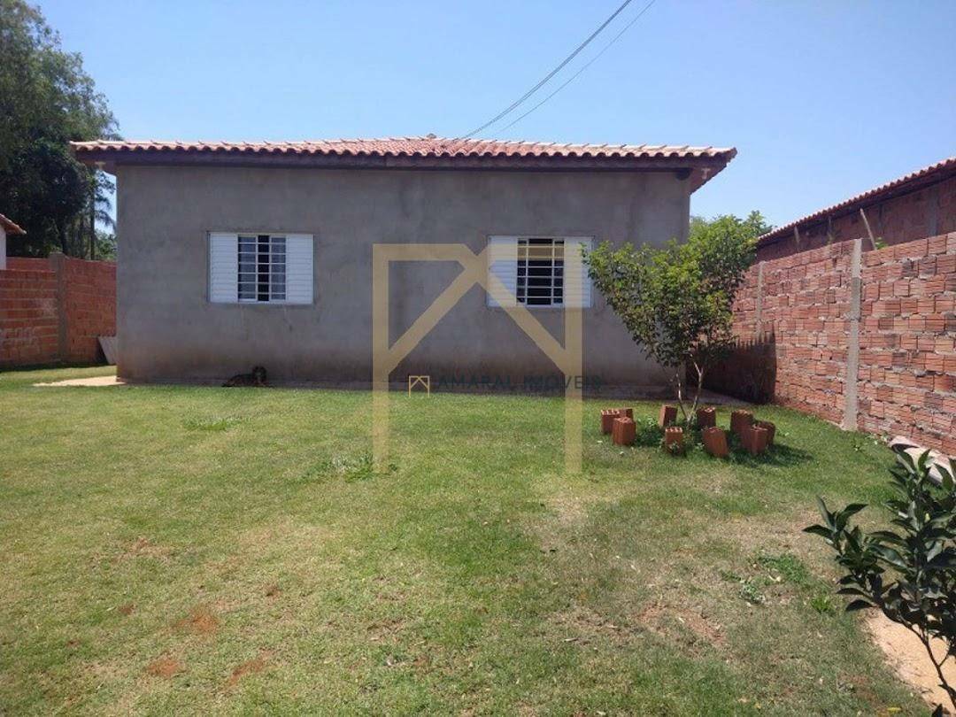 Casa à venda com 3 quartos, 85m² - Foto 4