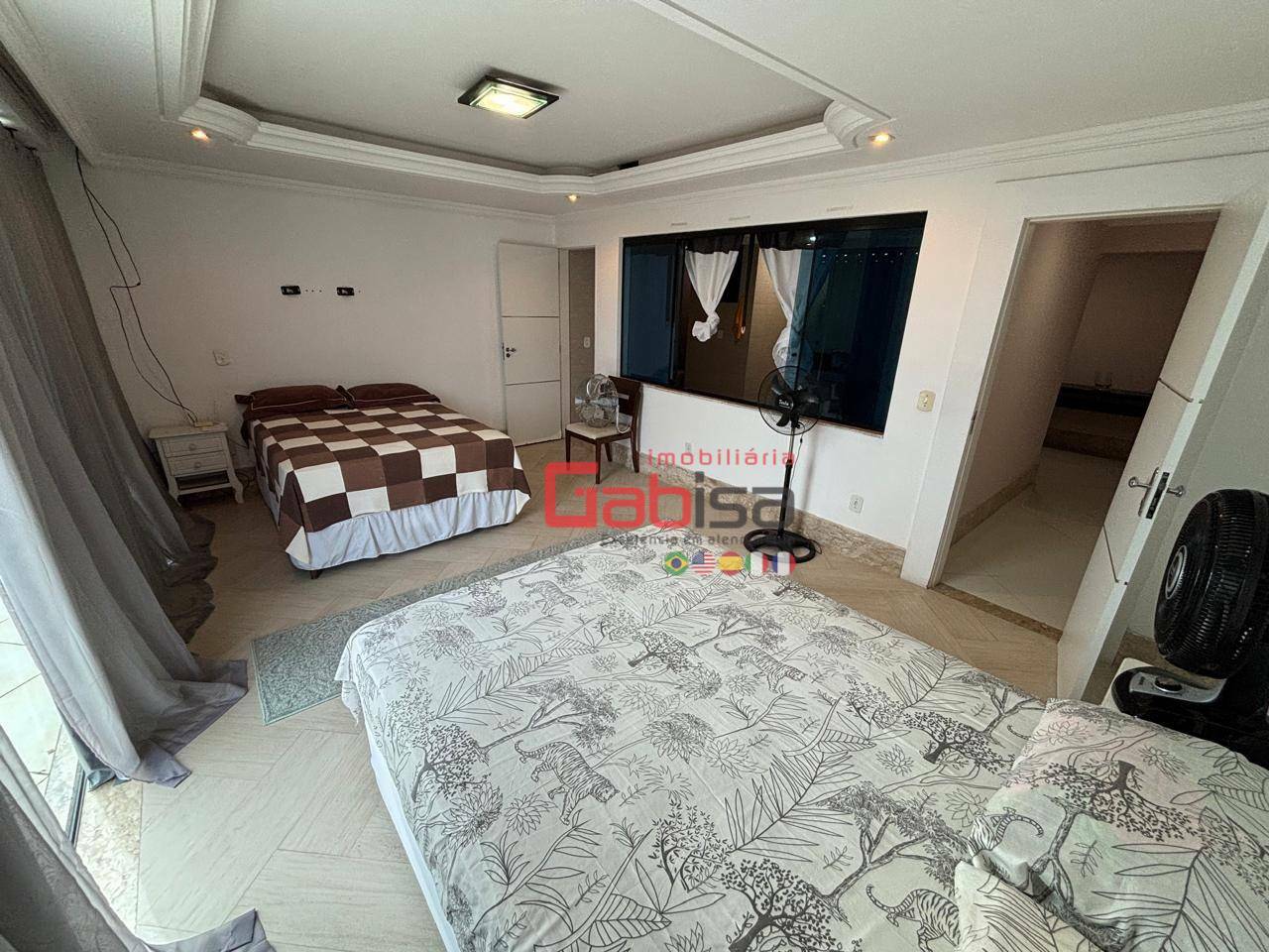 Cobertura para alugar com 3 quartos, 620m² - Foto 2
