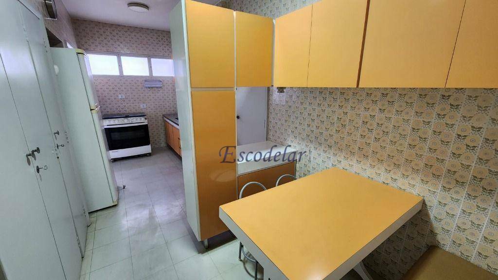 Apartamento à venda com 3 quartos, 114m² - Foto 4