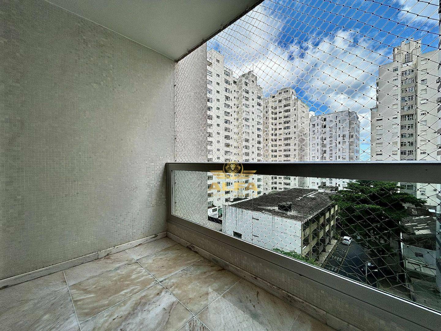 Apartamento à venda com 2 quartos, 100m² - Foto 3