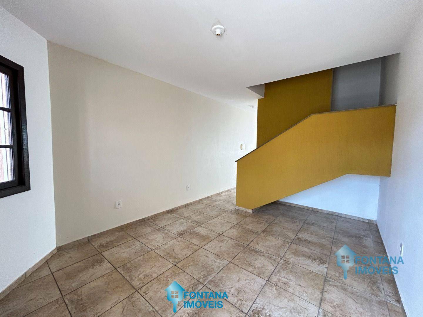 Casa à venda com 2 quartos, 80m² - Foto 5