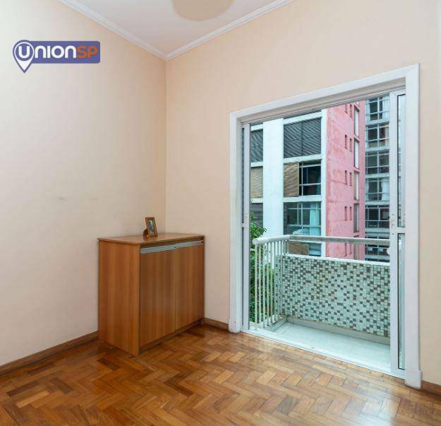 Apartamento à venda com 2 quartos, 67m² - Foto 8