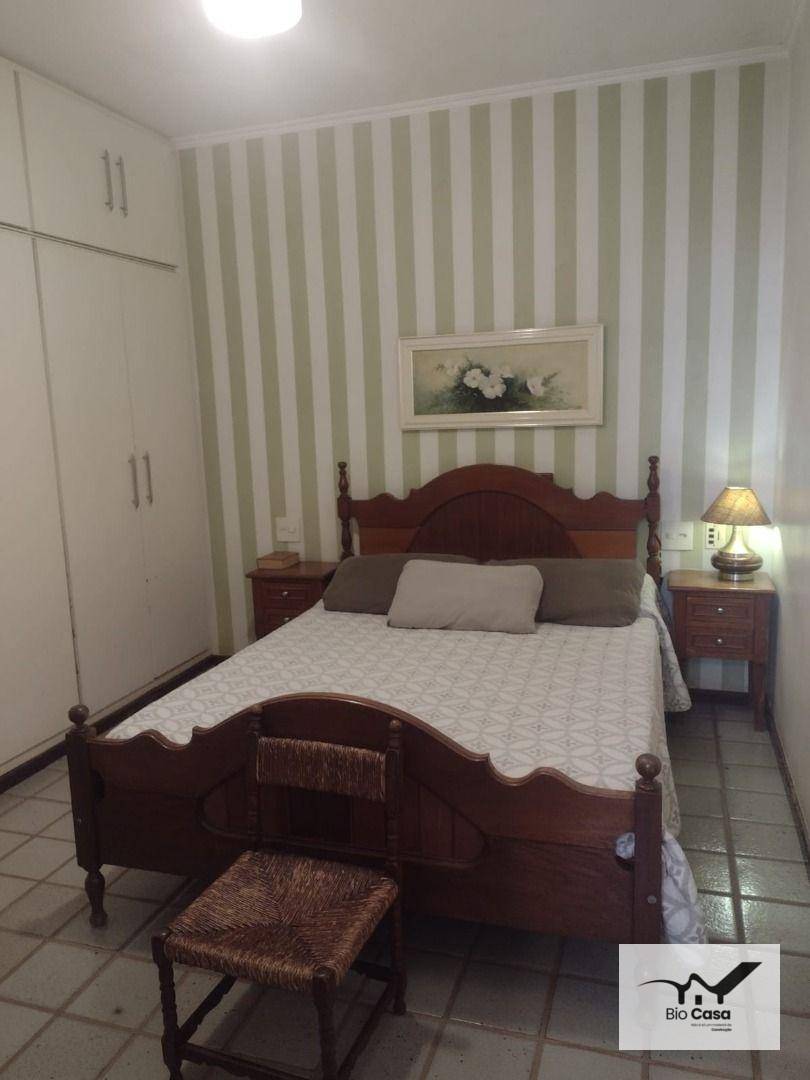 Apartamento à venda com 3 quartos, 200m² - Foto 11