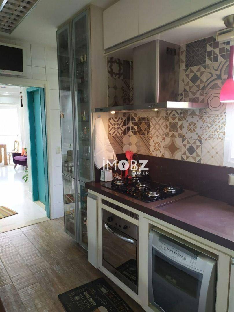 Apartamento à venda com 3 quartos, 121m² - Foto 20