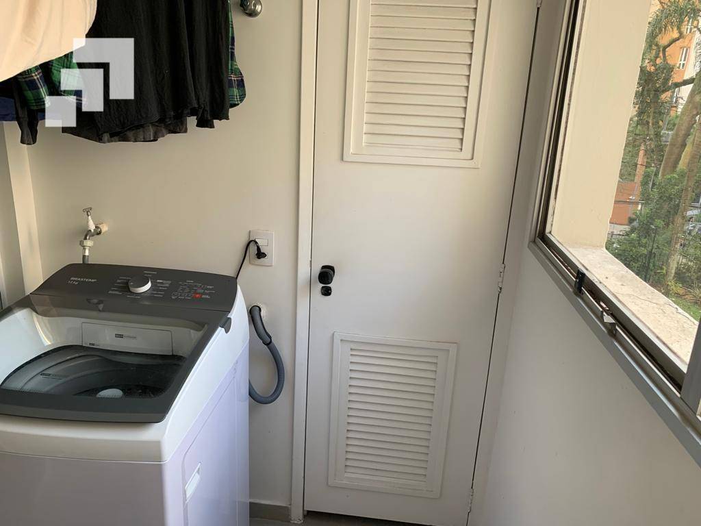 Apartamento à venda com 2 quartos, 70m² - Foto 20