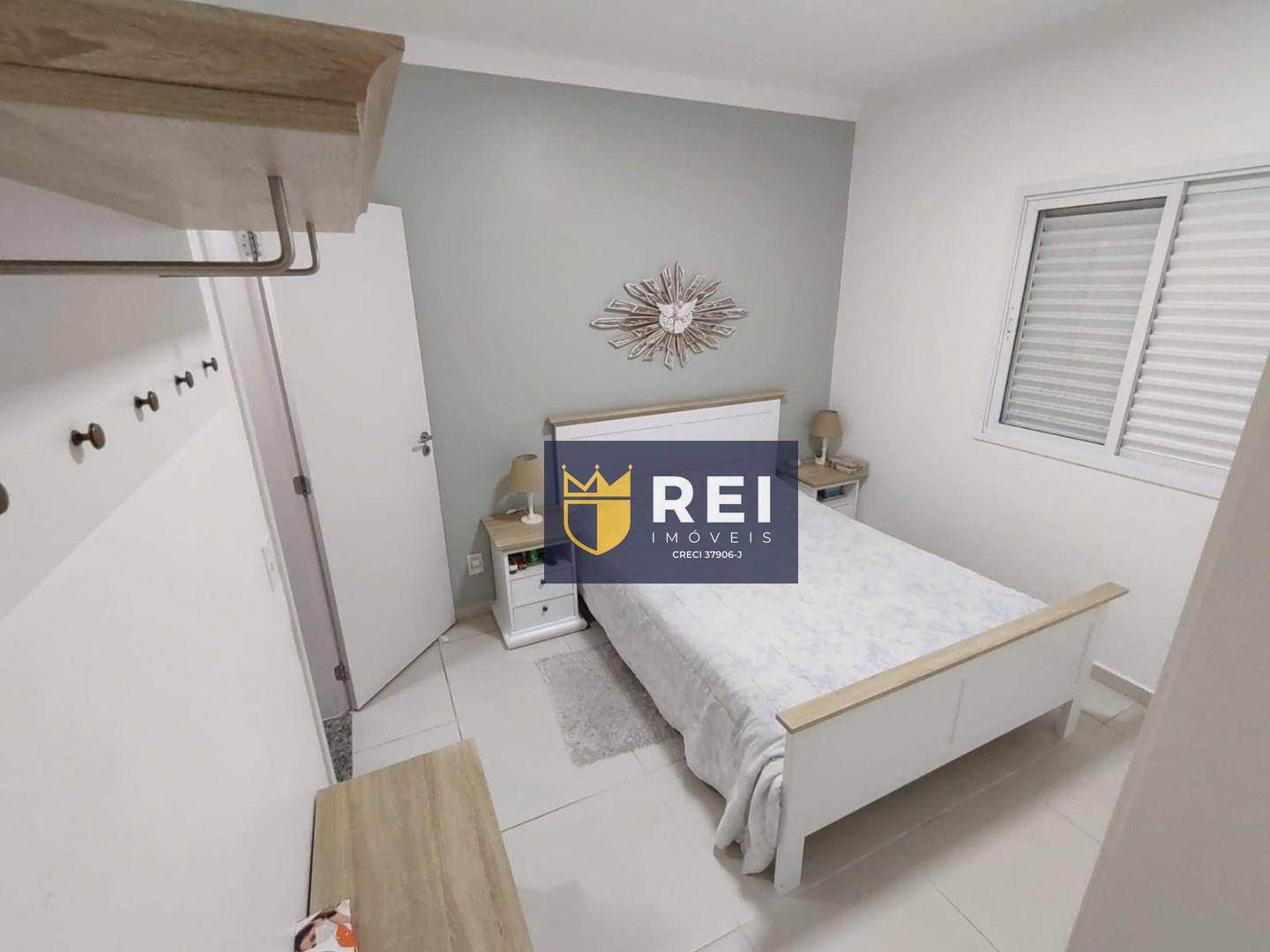 Apartamento à venda com 3 quartos, 76m² - Foto 13