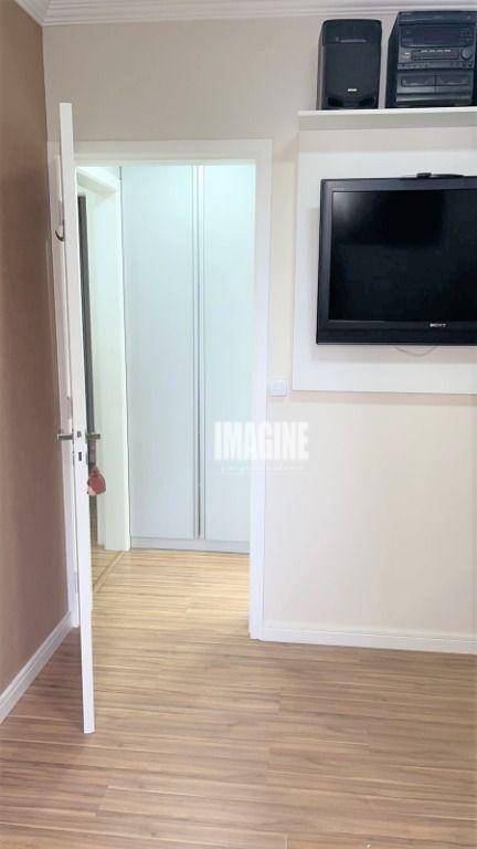 Apartamento à venda com 3 quartos, 123m² - Foto 19