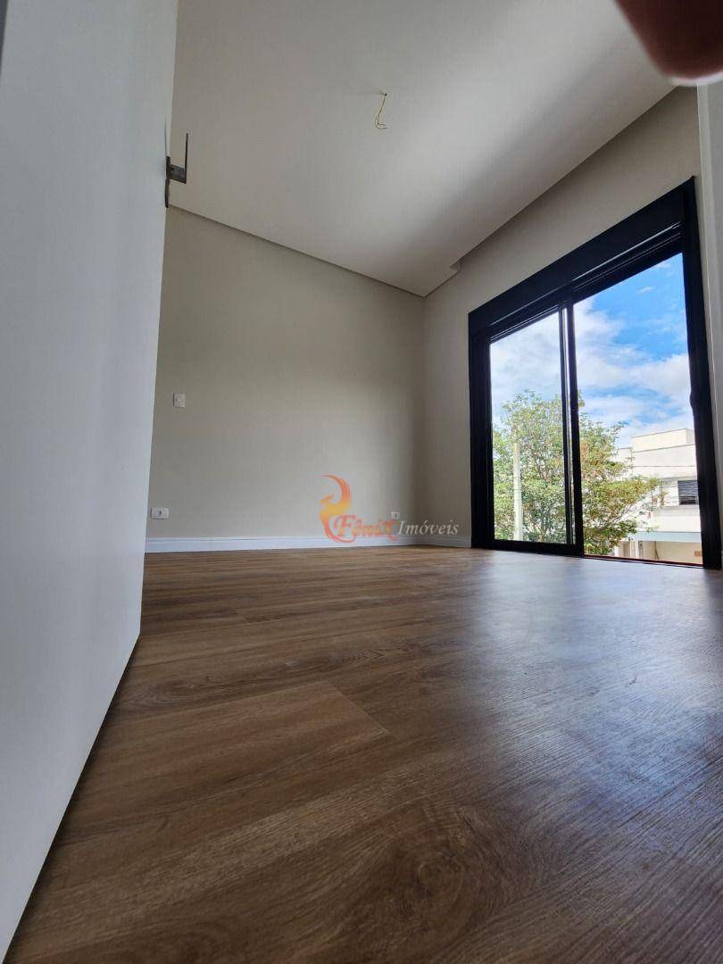 Sobrado à venda com 3 quartos, 220m² - Foto 17