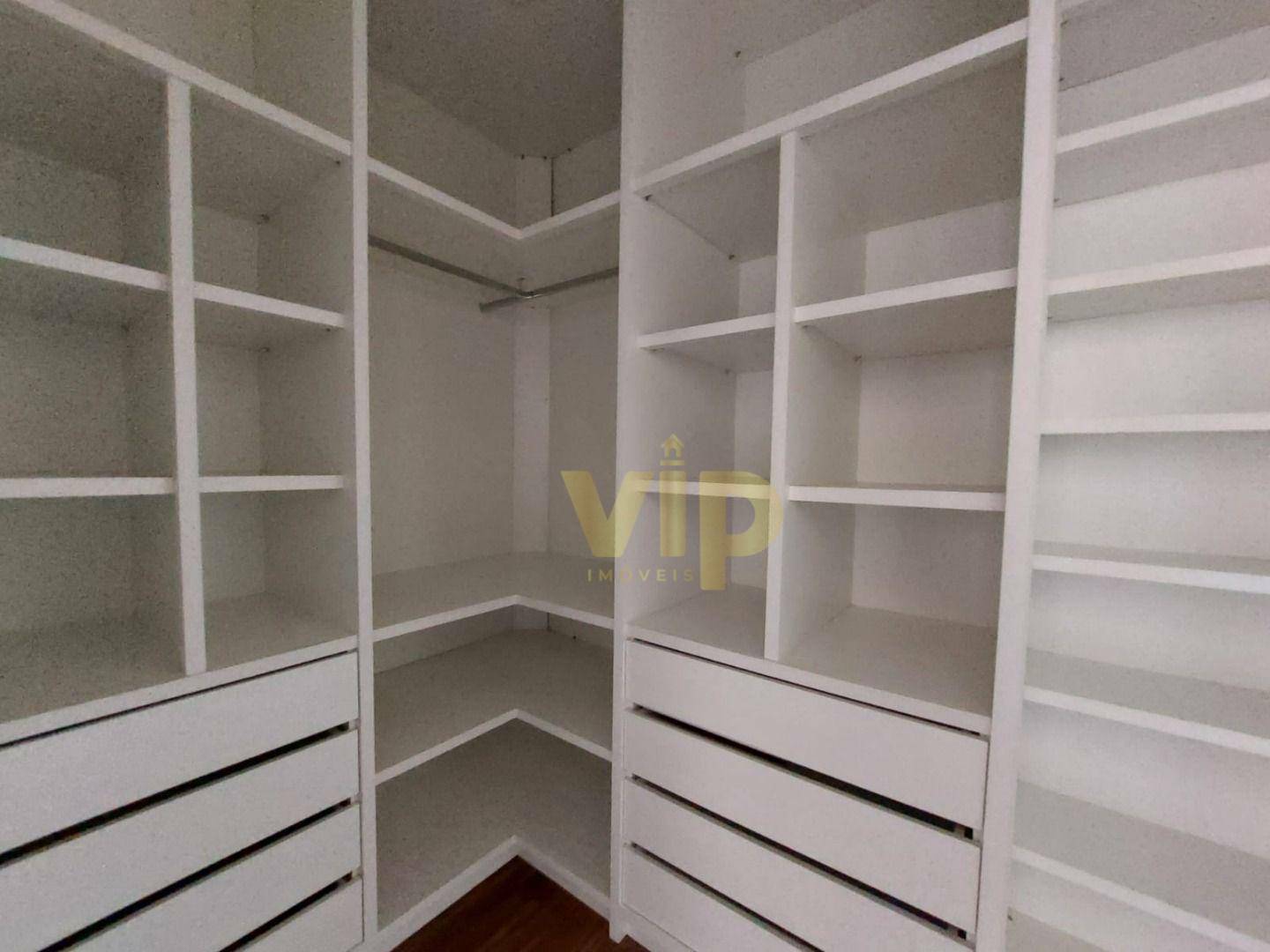 Casa à venda com 3 quartos, 220m² - Foto 13