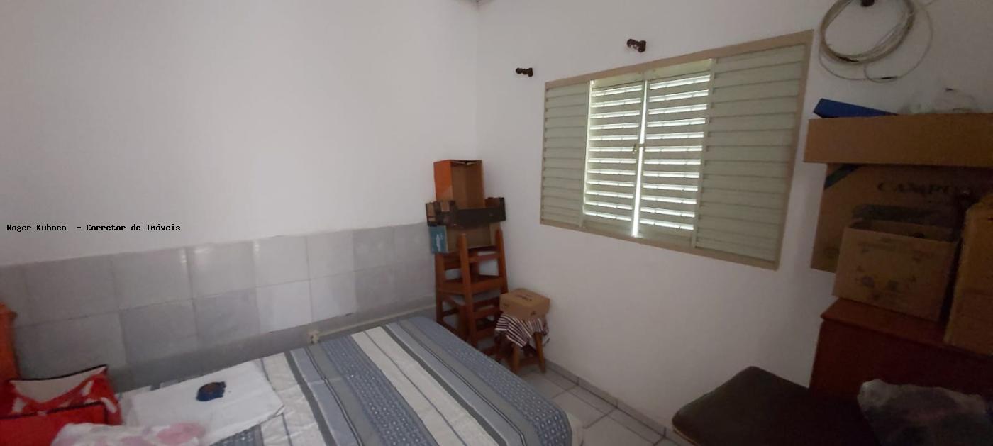 Casa à venda com 6 quartos, 315m² - Foto 19