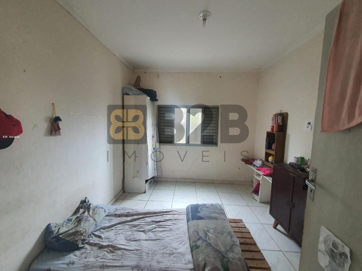 Casa à venda com 3 quartos, 191m² - Foto 5