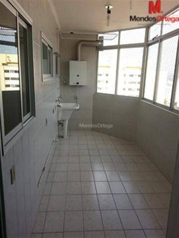 Apartamento à venda com 3 quartos, 206m² - Foto 16