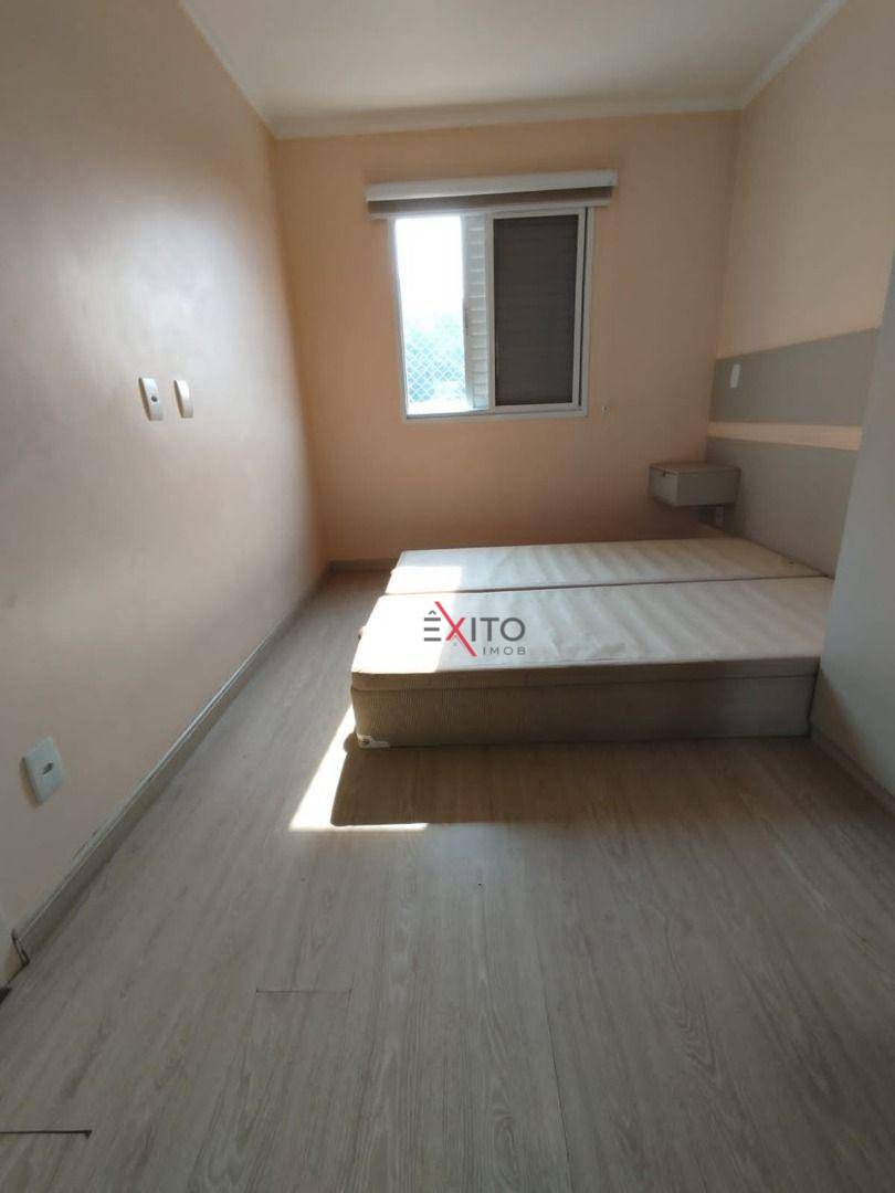 Apartamento à venda com 2 quartos, 65m² - Foto 10