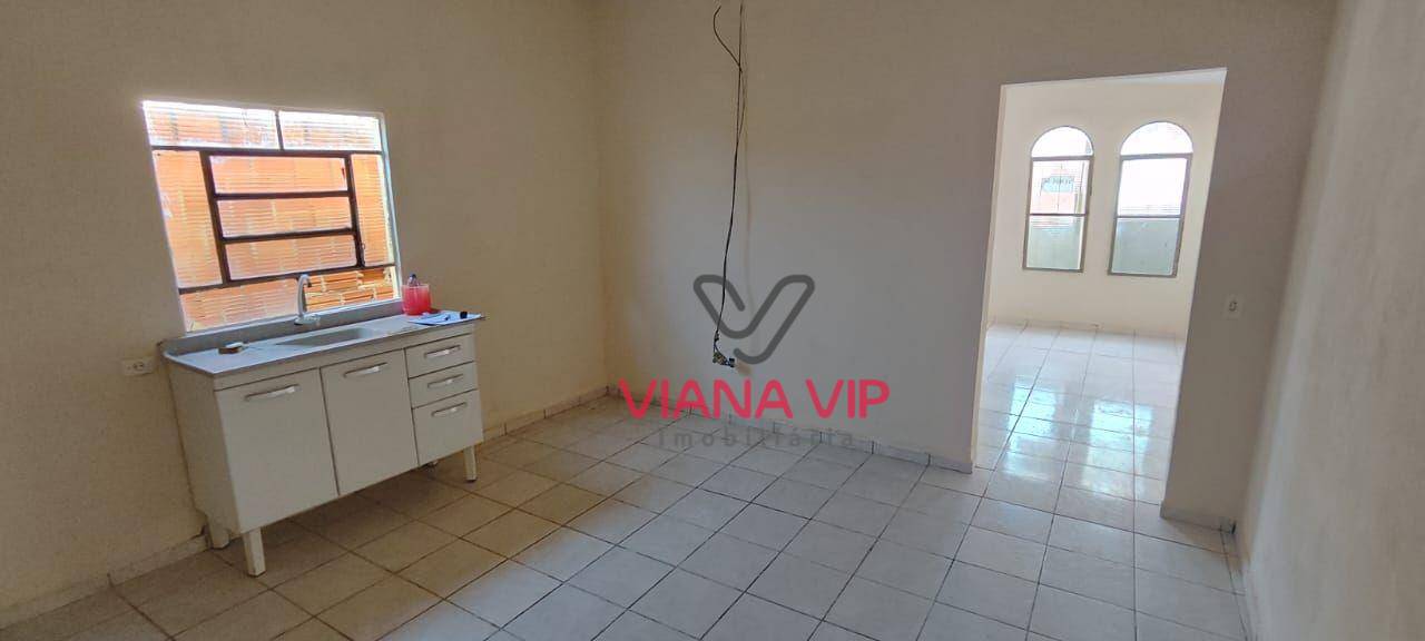 Casa à venda e aluguel com 1 quarto, 49m² - Foto 7