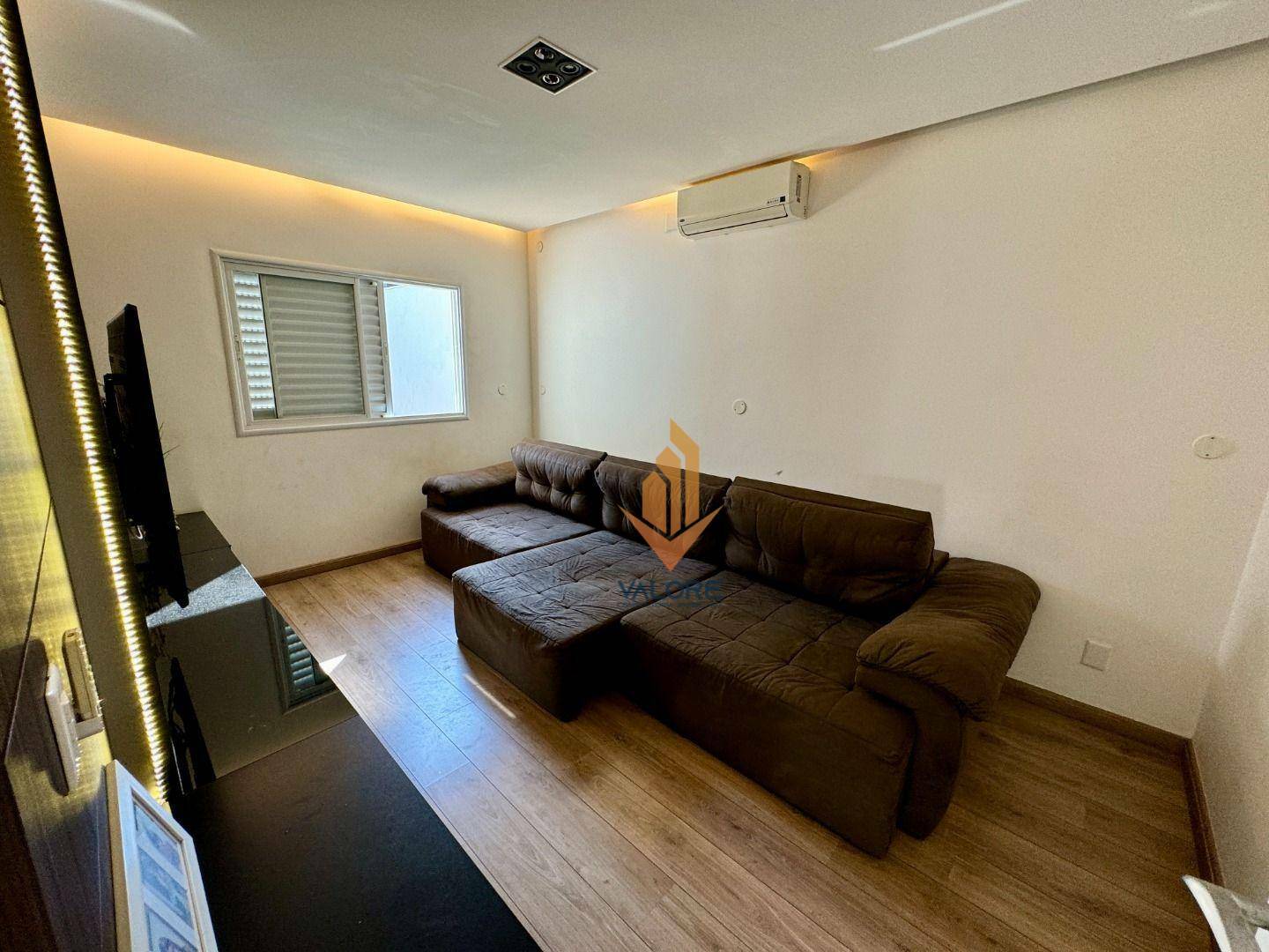 Casa à venda com 5 quartos, 295m² - Foto 13