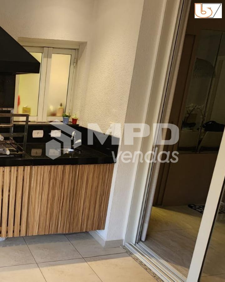 Apartamento à venda com 3 quartos, 123m² - Foto 9