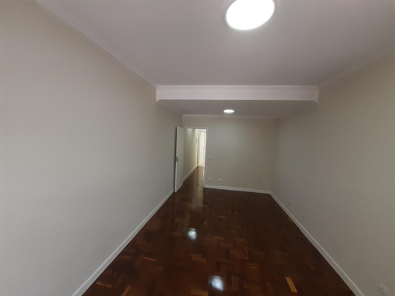 Sobrado para alugar com 3 quartos, 160m² - Foto 1