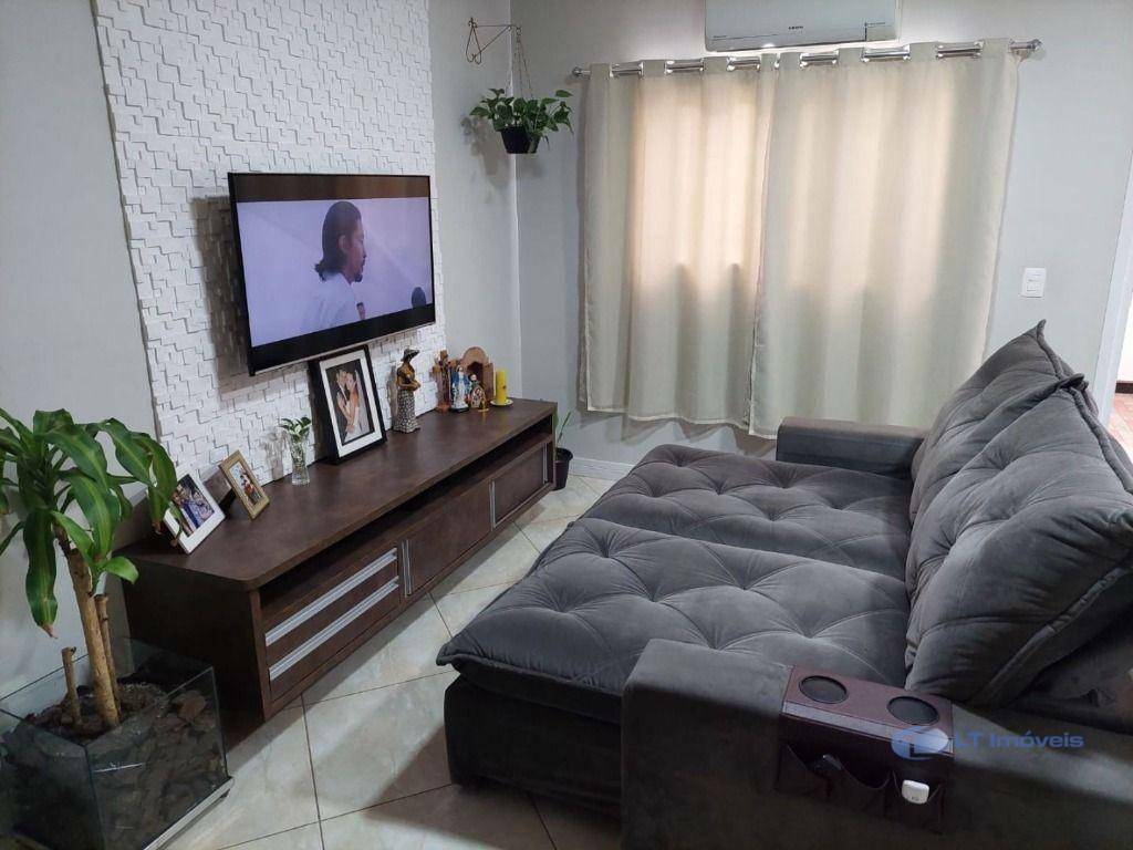 Sobrado à venda com 3 quartos, 101m² - Foto 2