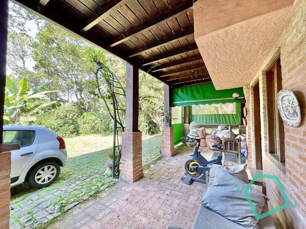 Casa de Condomínio à venda com 3 quartos, 363m² - Foto 32