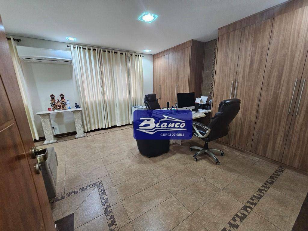 Sobrado à venda com 4 quartos, 435m² - Foto 41