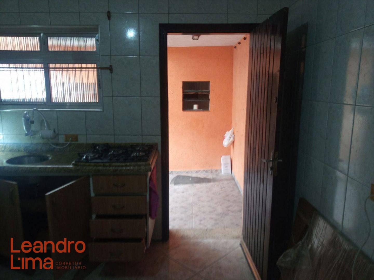 Casa à venda com 2 quartos, 100m² - Foto 18