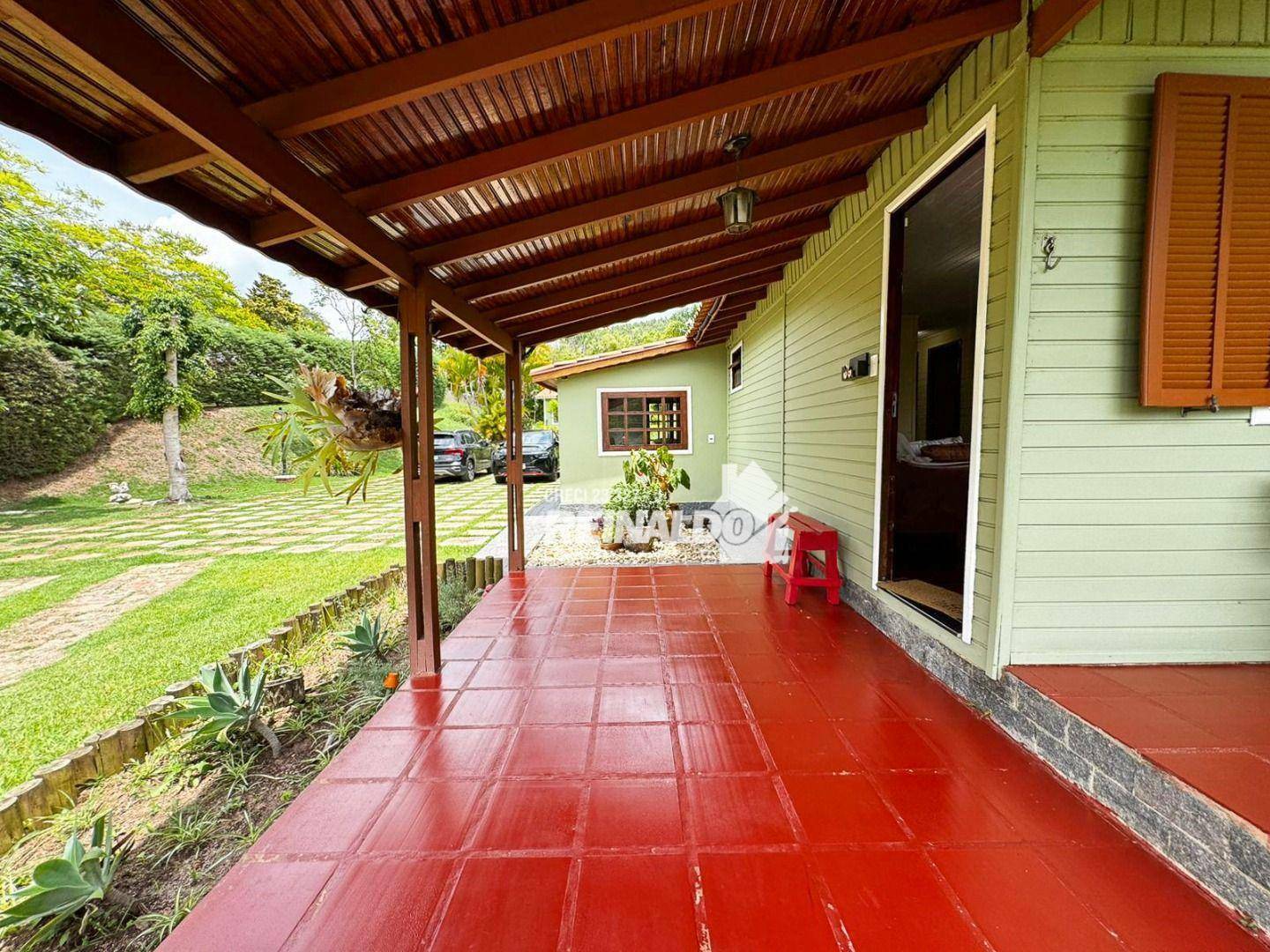 Casa de Condomínio à venda com 4 quartos, 177m² - Foto 22