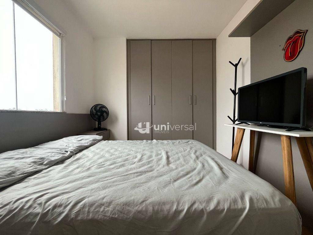 Apartamento à venda com 2 quartos, 83m² - Foto 17