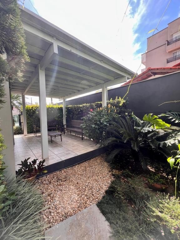Apartamento à venda com 2 quartos, 57m² - Foto 22