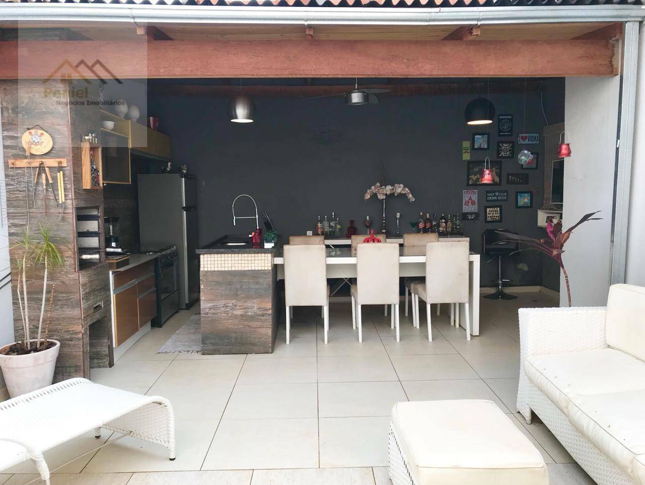 Casa à venda com 2 quartos, 56m² - Foto 11