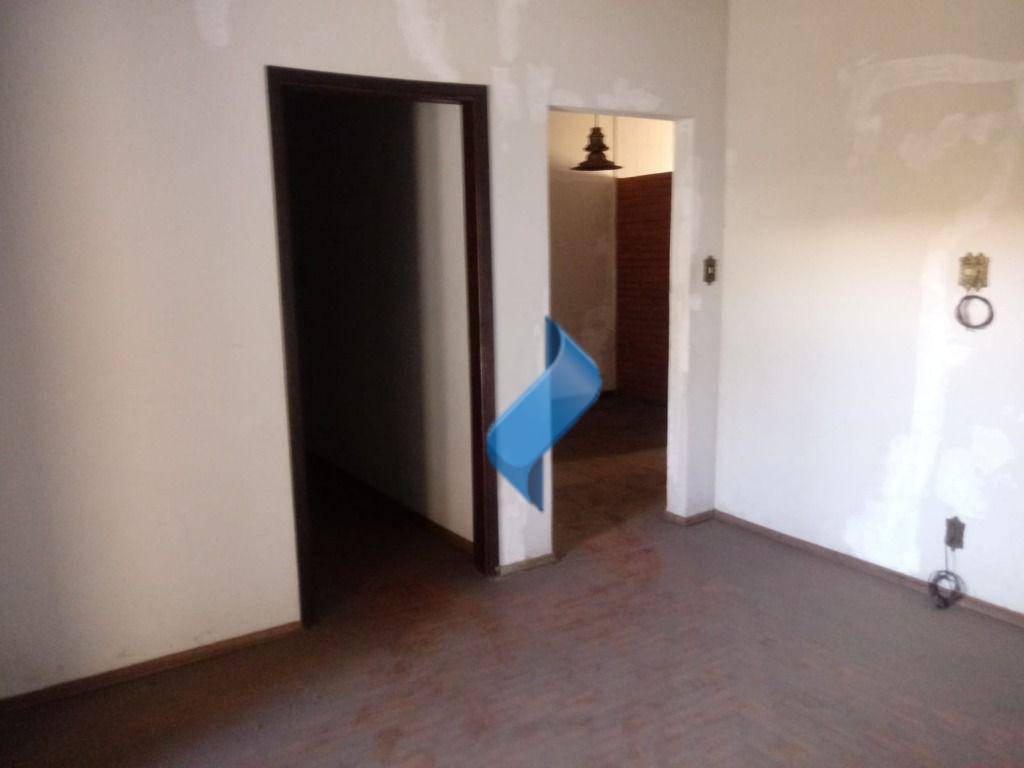 Casa à venda com 3 quartos, 185m² - Foto 11