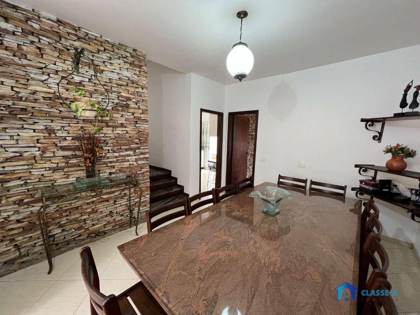 Casa à venda com 3 quartos, 195m² - Foto 6