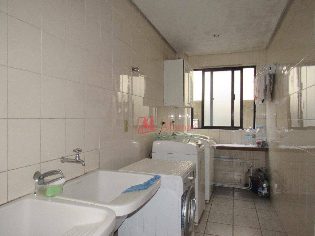 Apartamento à venda com 1 quarto, 40m² - Foto 15